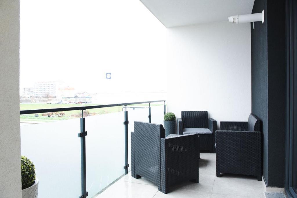 Alternativ 1 Residence Тімішоара Екстер'єр фото